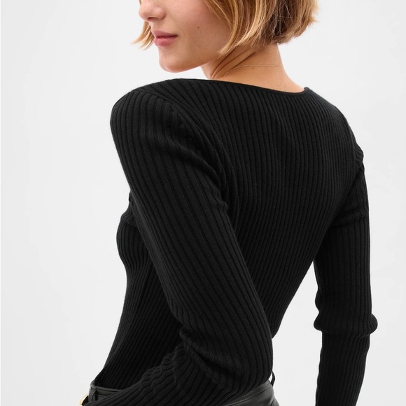 NWT Gap Ribbed knit Sweetheart Neckline Sweater - Picture 2 of 7
